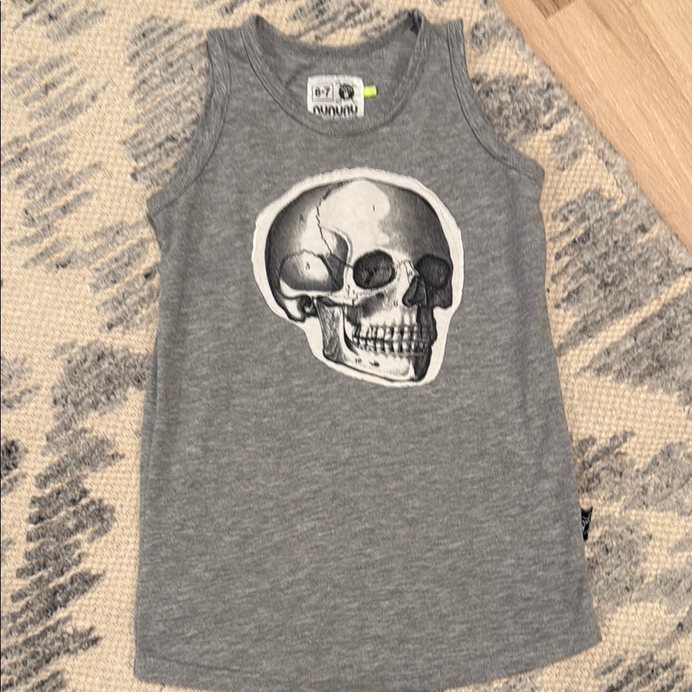 nununu Gray Skull Graphic Tank Top